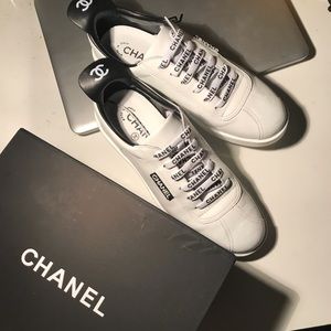 chanel flat sneakers